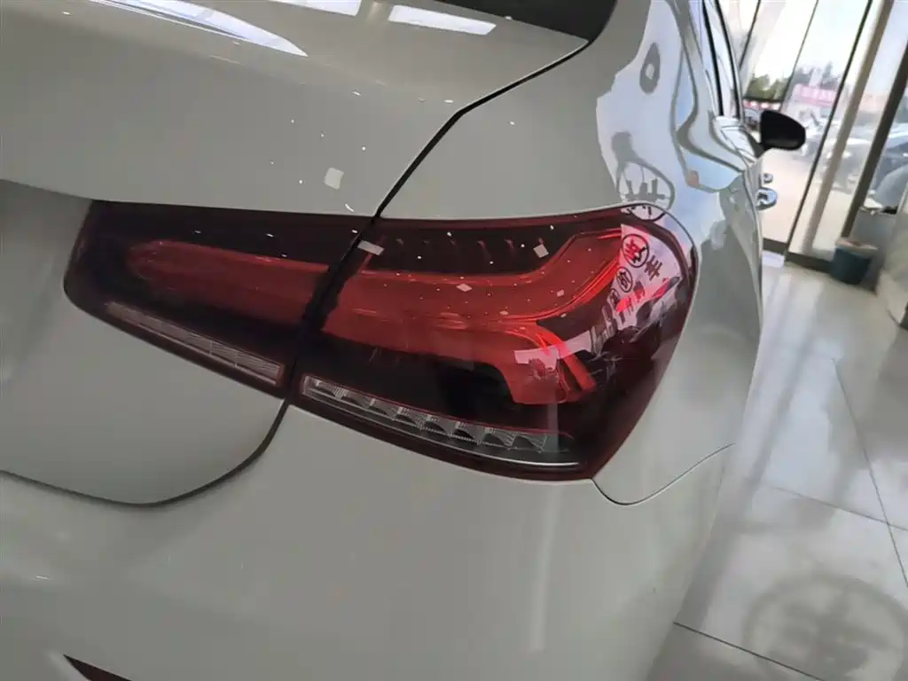 Mercedes-Benz A-Class 2020 Facelift A 200 L Sport Sedan Fashion фото 8