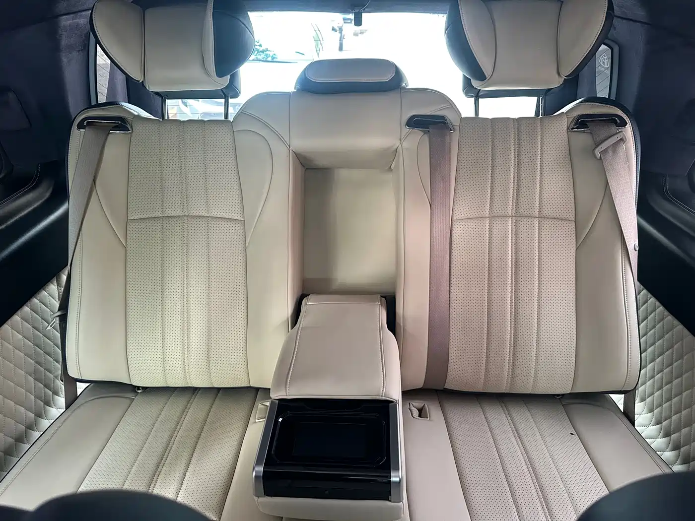 Mercedes-Benz Vito 2021 2.0T Business Edition 7-seater фото 12