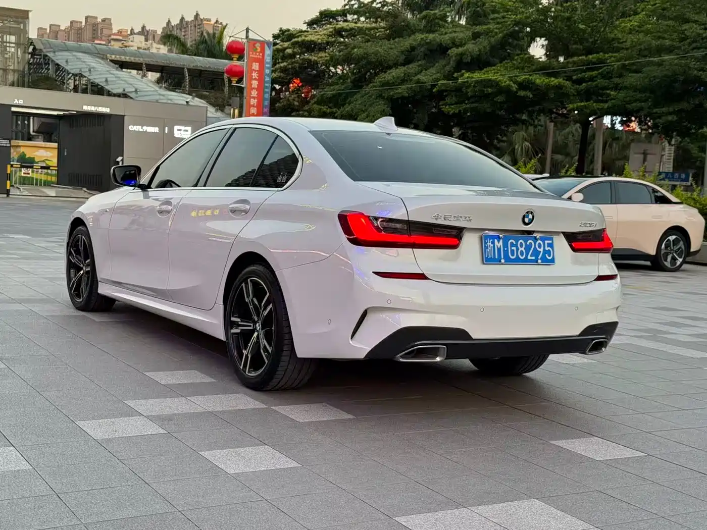 BMW 3 Series 2021 325i M Sport Package фото 7
