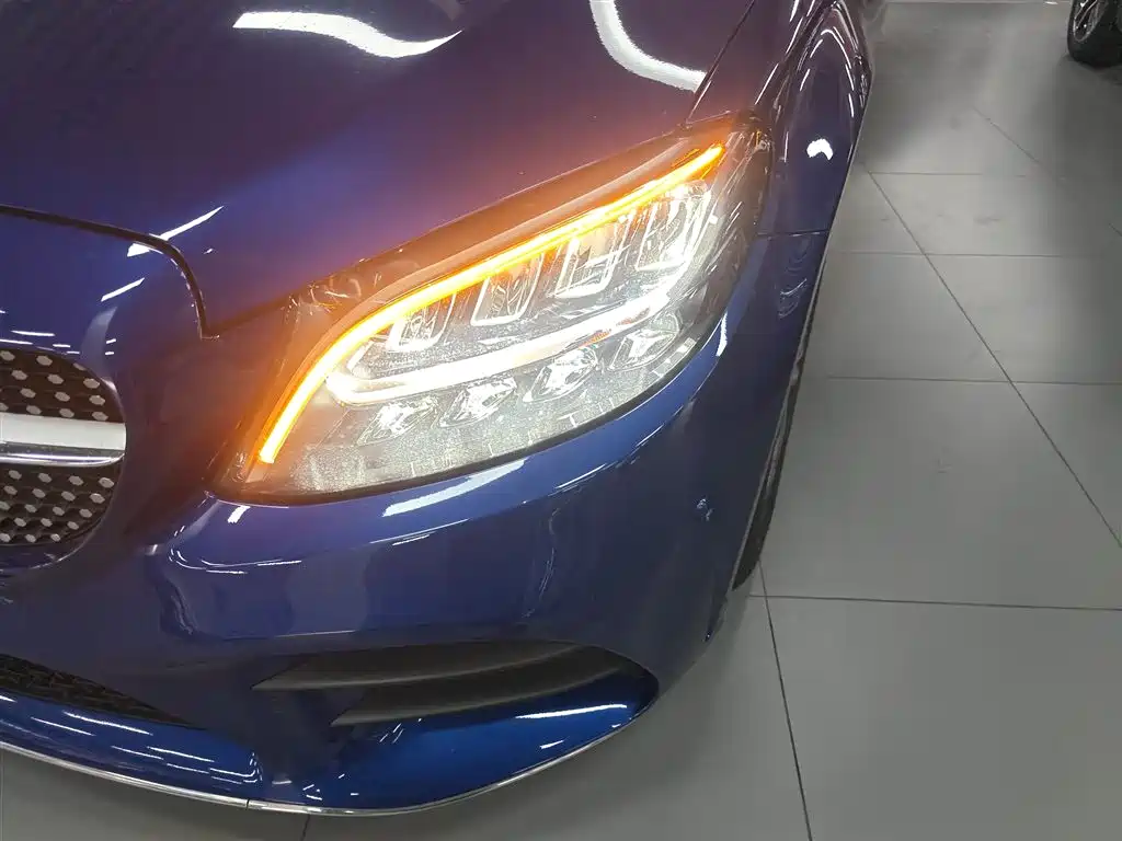 Mercedes-Benz C-Class 2021 C 200 L Fashion Sport Edition фото 24