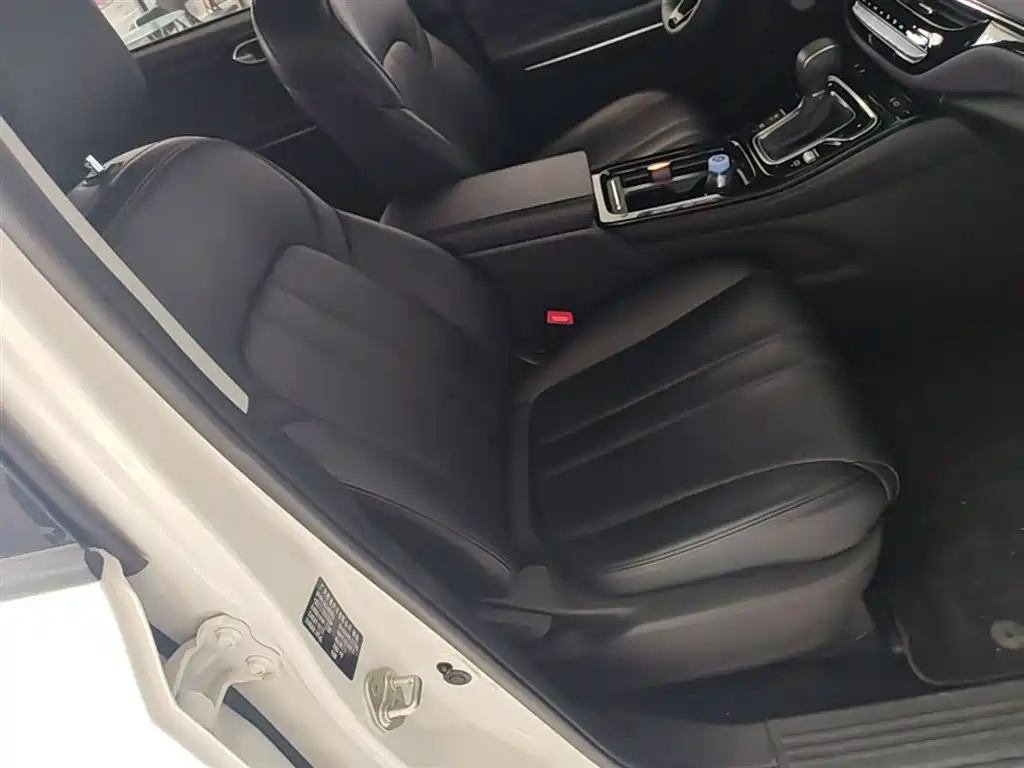 GAC Trumpchi Trumpchi M6 2025 Basic Model фото 25