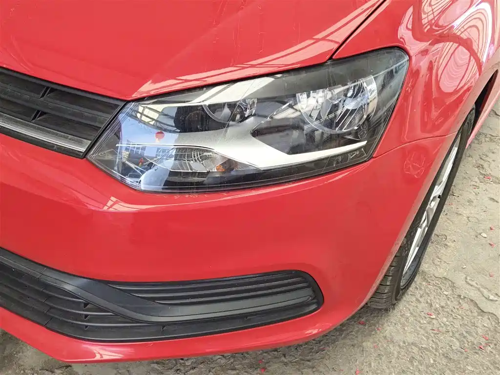 Volkswagen Polo 2018 1.5L Auto Safe Drive фото 18