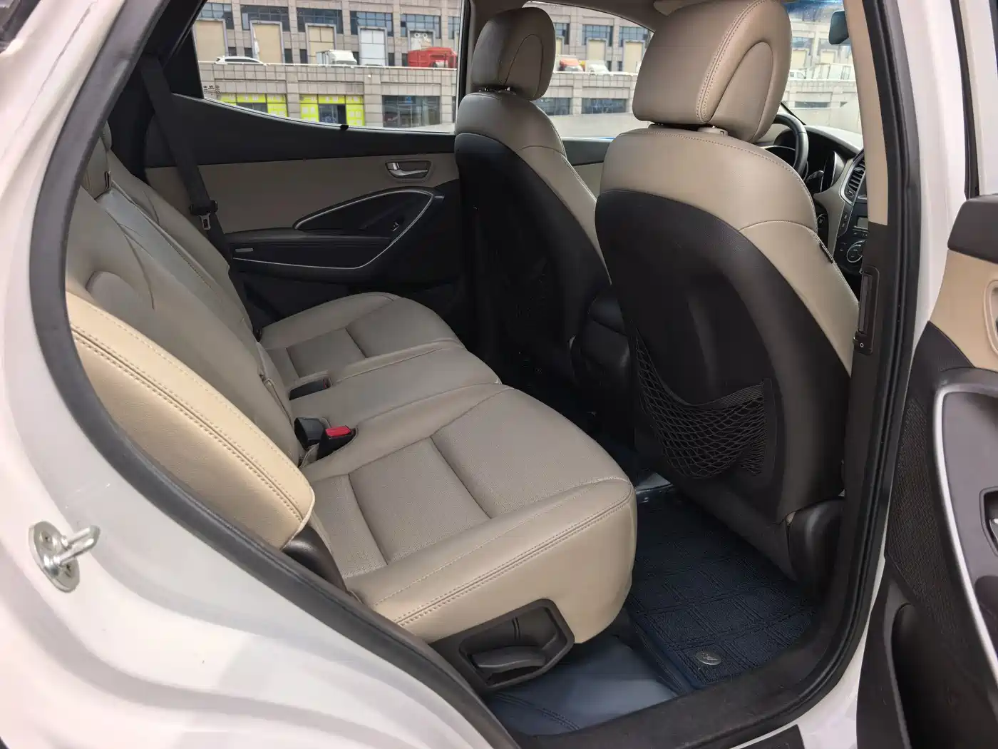 Hyundai Santa Fe 2013 Model 2.4L Automatic 2WD Smart фото 10