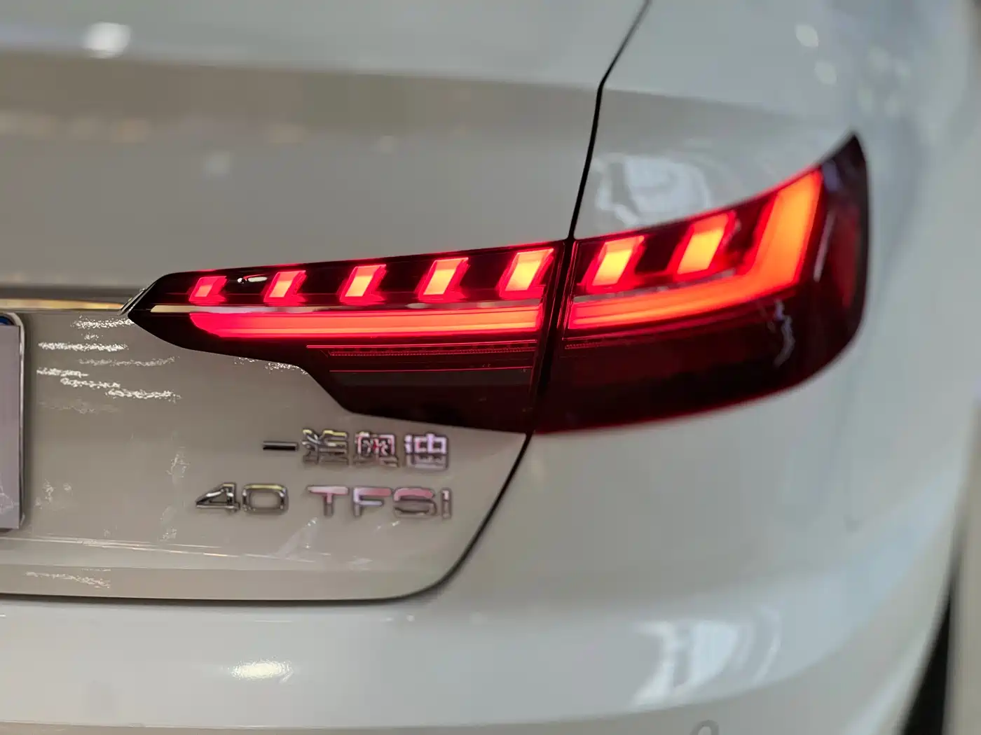 Audi A4L 2020 40 TFSI Fashion Dynamic Edition фото 15