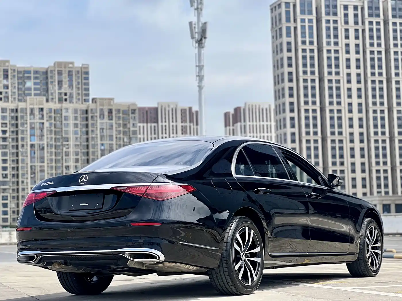 Mercedes-Benz S-Class 2024 S 400 L Luxury Edition фото 11