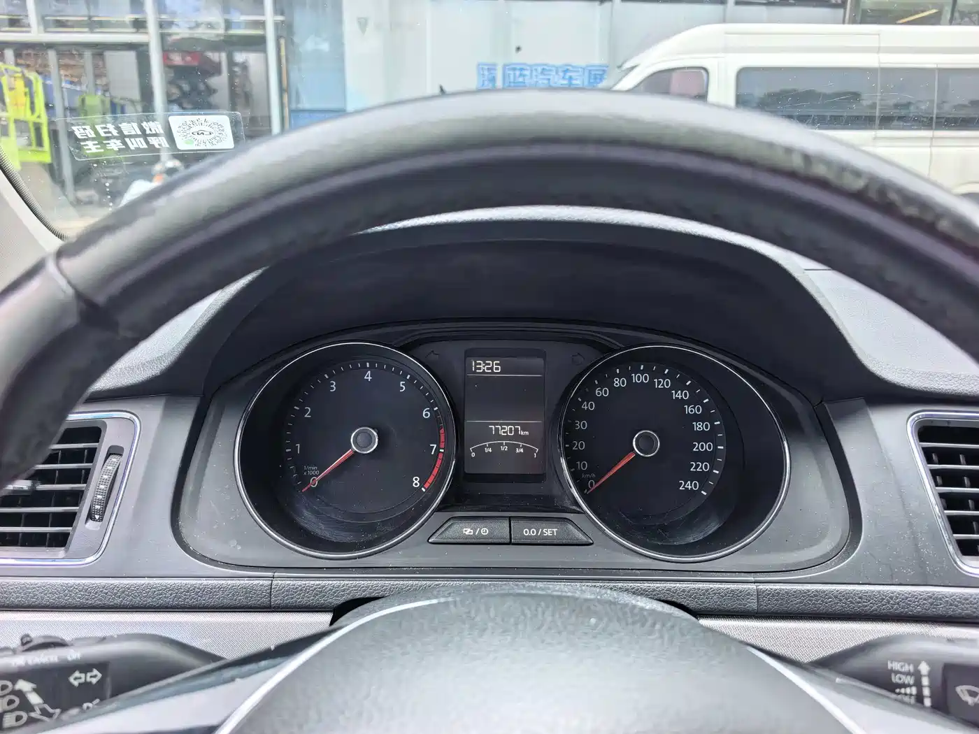 Volkswagen Lavida 2017 230TSI Manual Comfort Edition фото 8