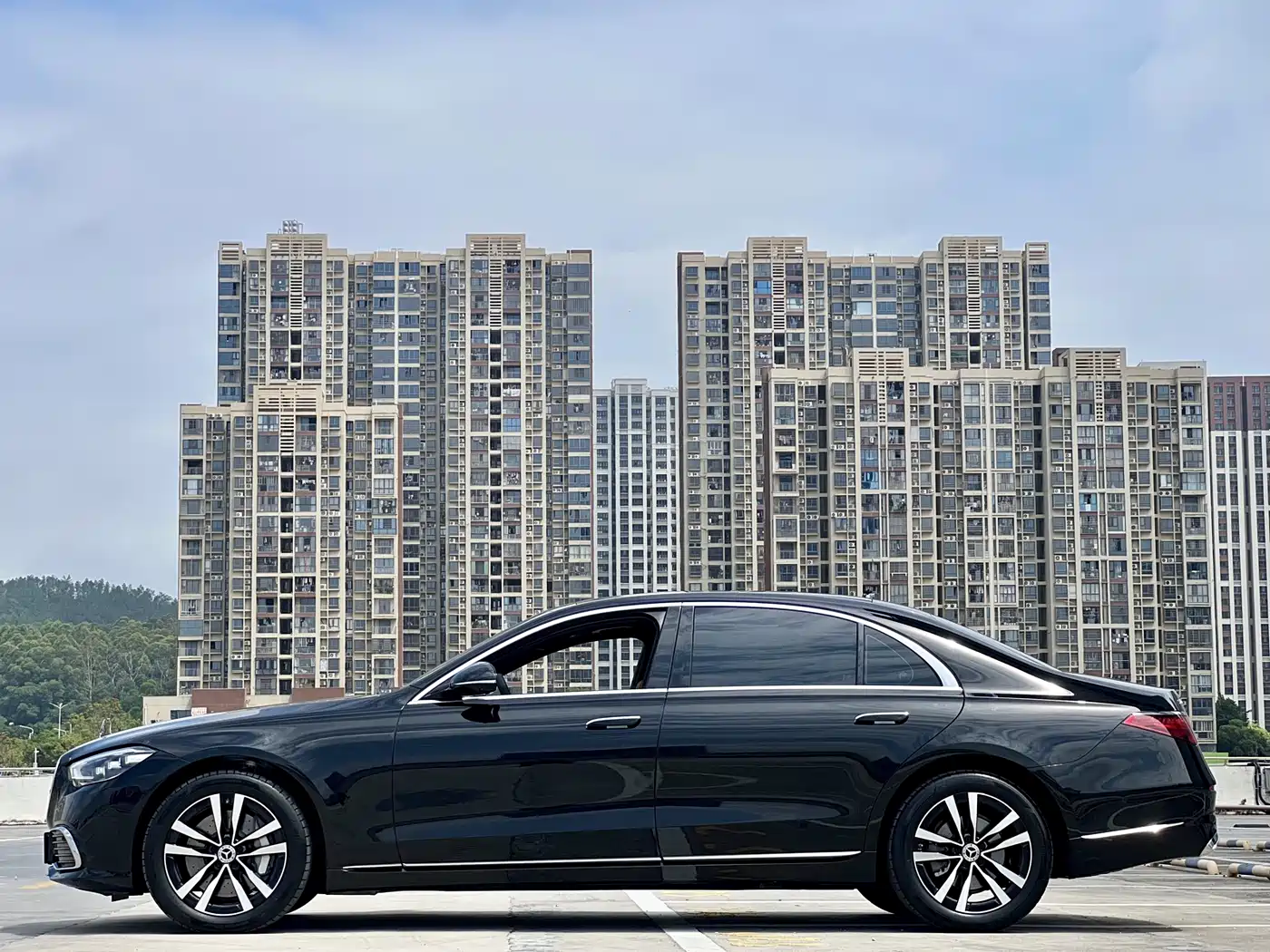 Mercedes-Benz S-Class 2024 S 400 L Luxury Edition фото 12