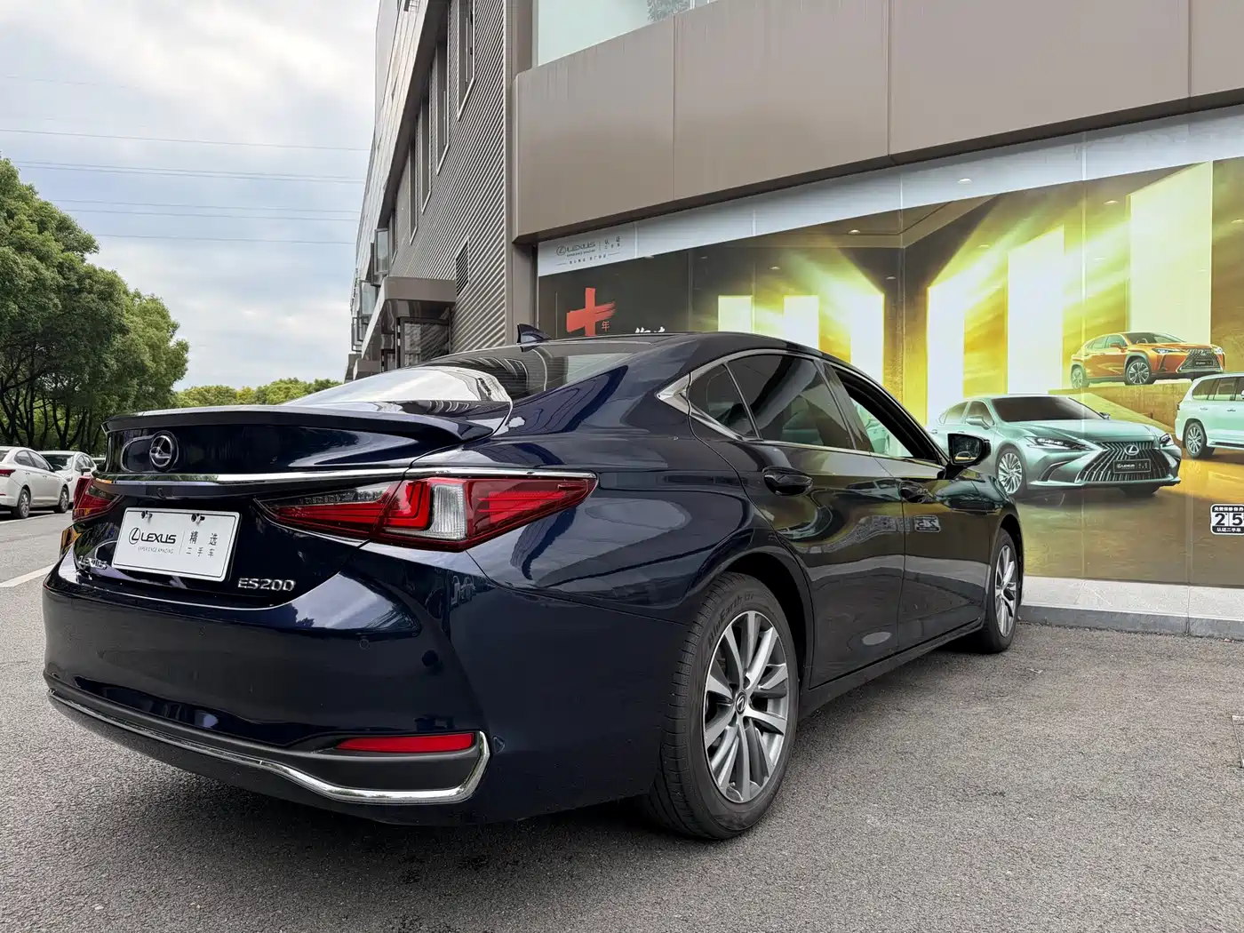 Lexus ES 2020 200 Excellence фото 11