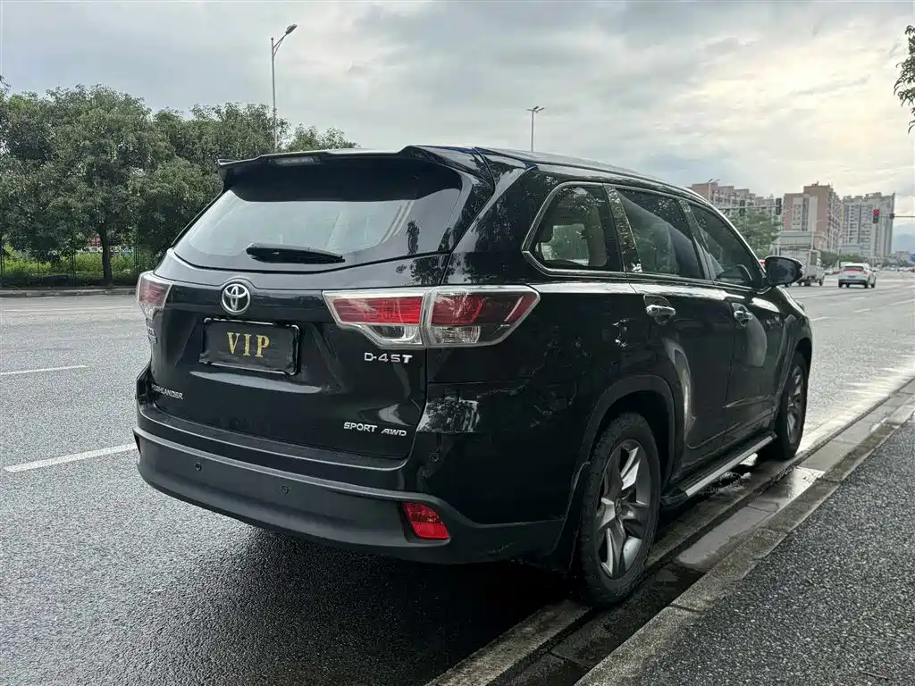 Toyota Highlander 2015 2.0T AWD Luxury Edition 7-seater фото 8