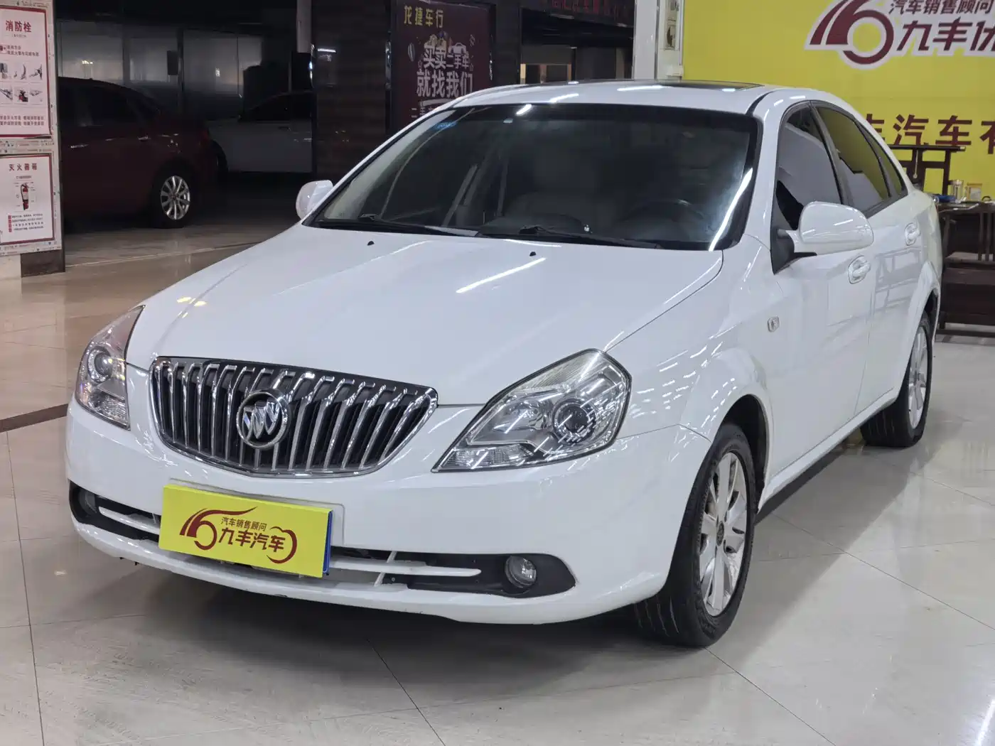 Buick Excelle 2013 1.5L Automatic Exclusive