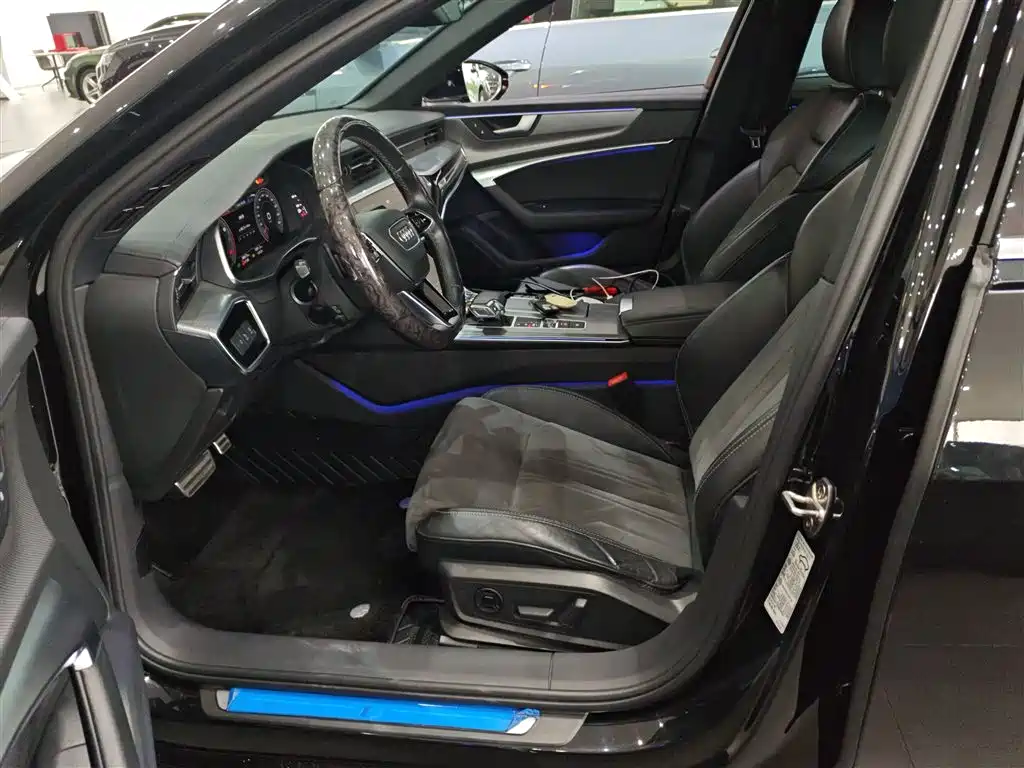 Audi A6L 2022 40 TFSI Luxury Dynamic фото 11