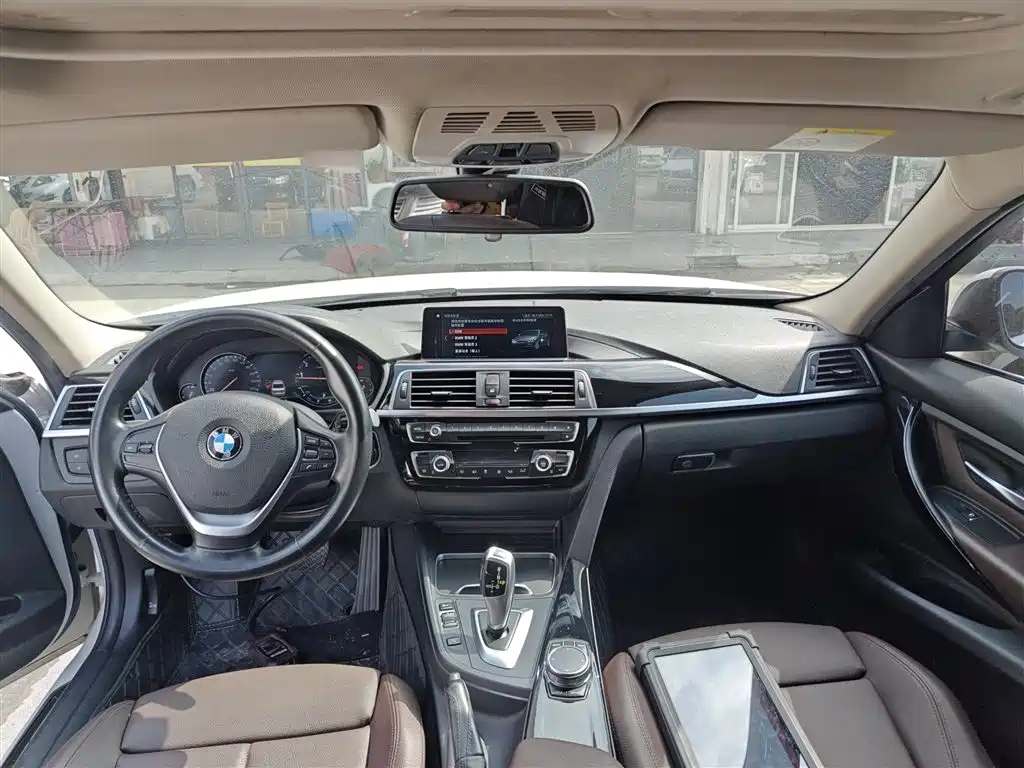 BMW 3 Series 2019 320Li Fashion Type фото 14