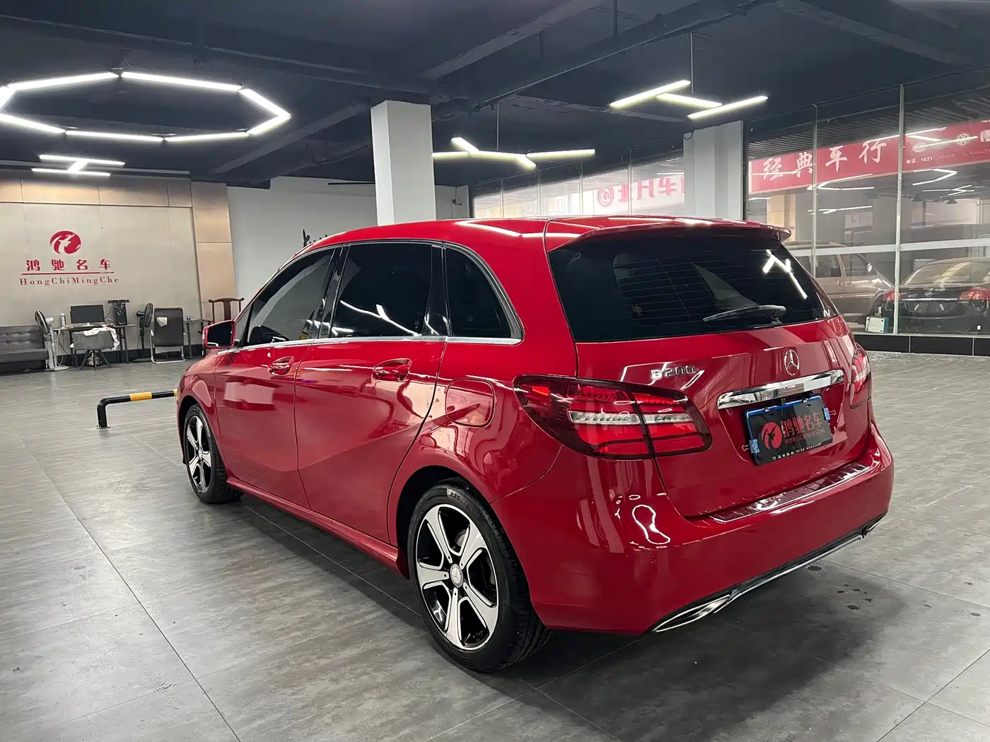 Mercedes-Benz B-Class 2016 B 200 Collector's Edition фото 9