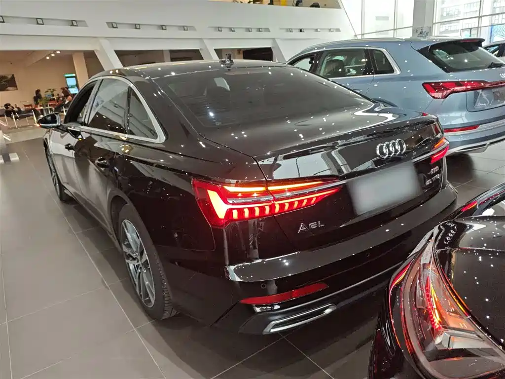 Audi A6L 2022 40 TFSI Luxury Dynamic фото 23