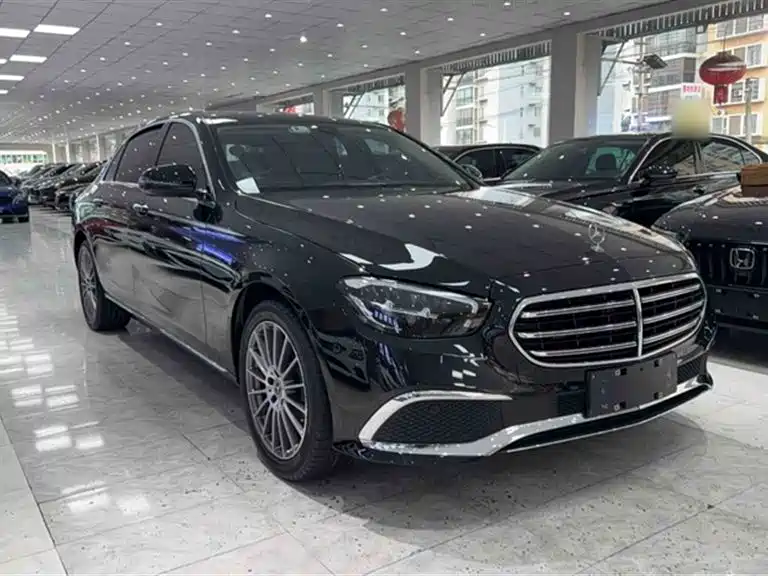 Mercedes-Benz E-Class 2022 Facelift E 260 L фото 4