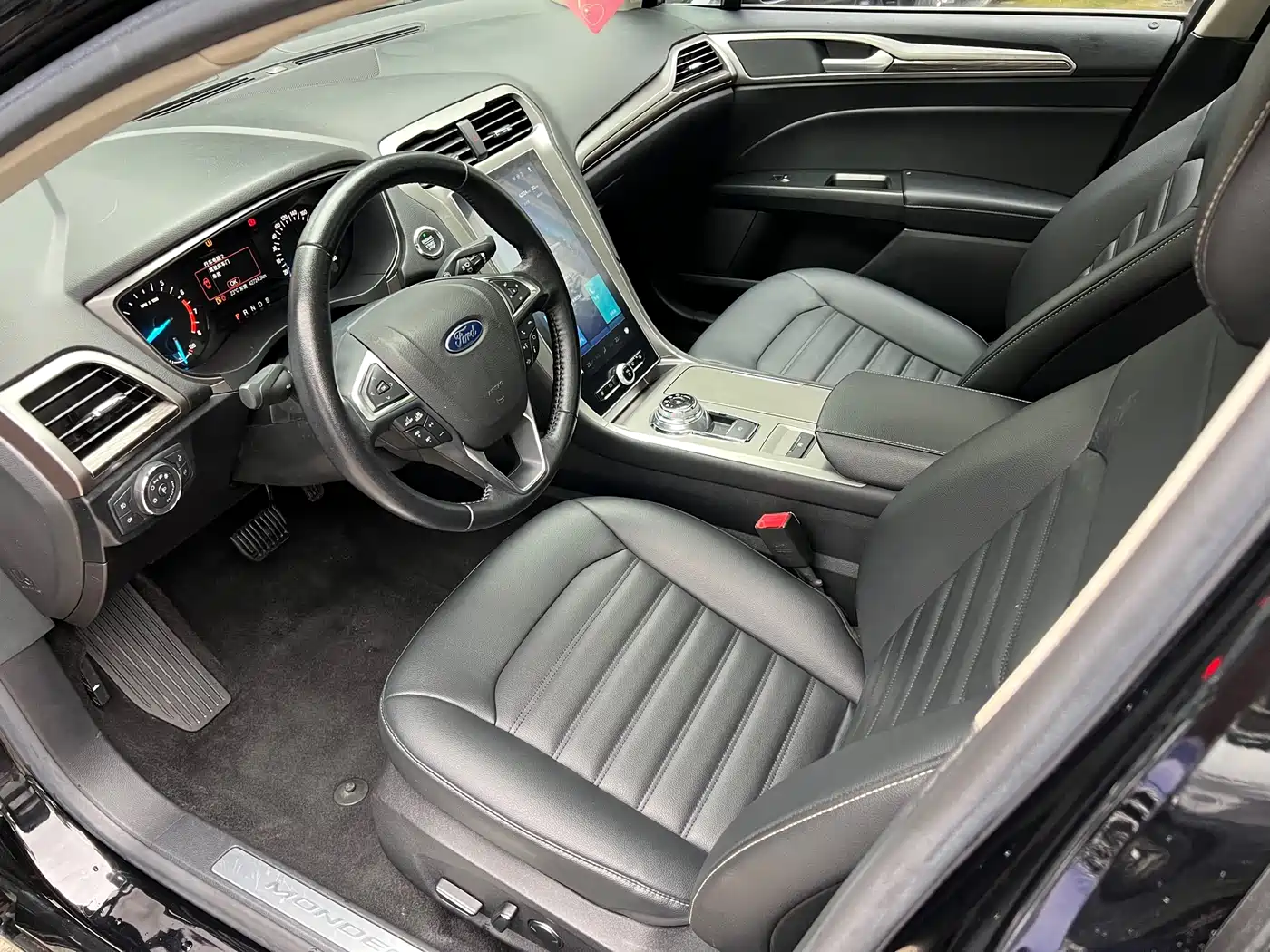 FORD MONDEO