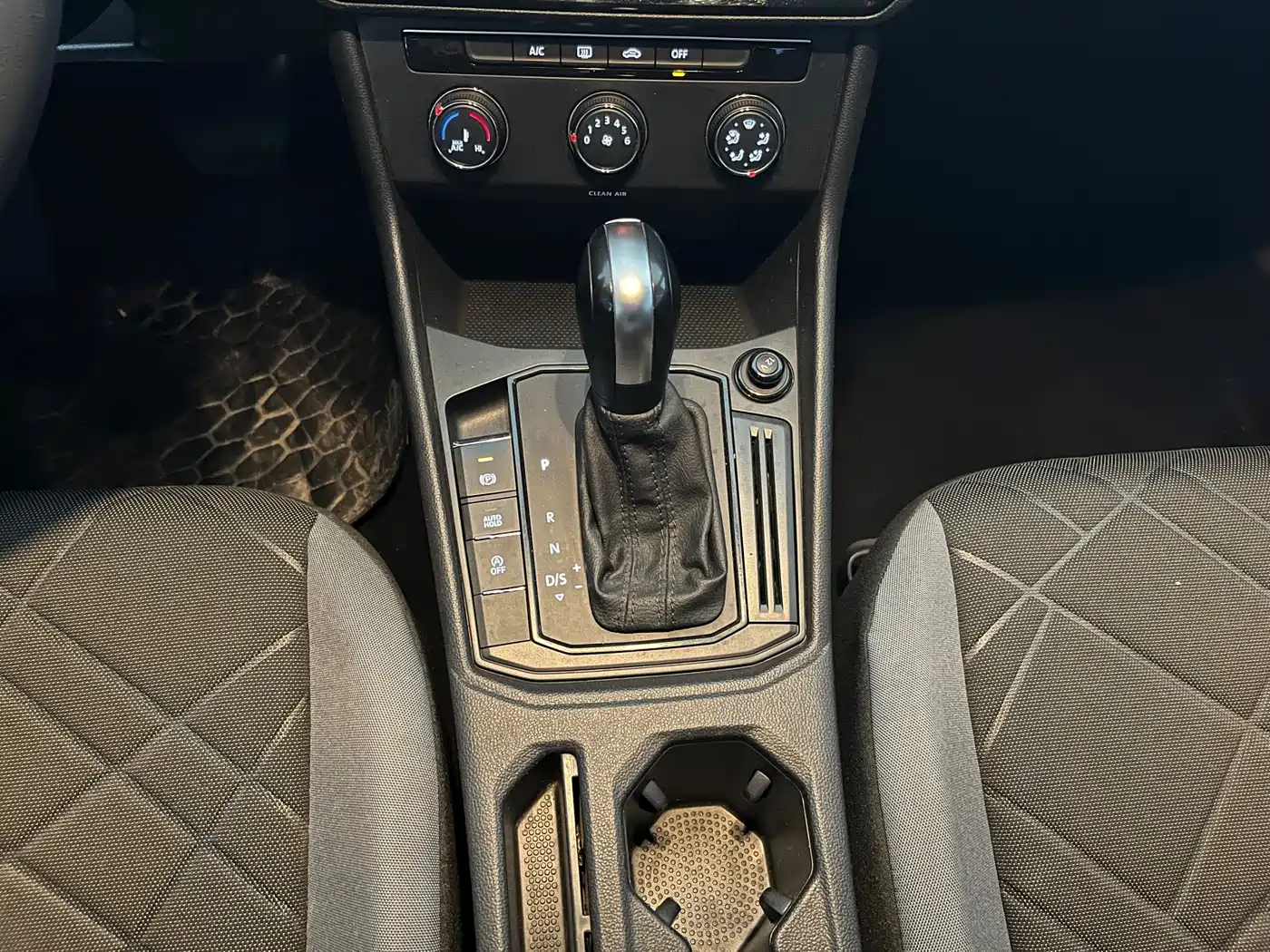 Volkswagen Lavida 2023 1.5L Auto Delight Edition фото 12