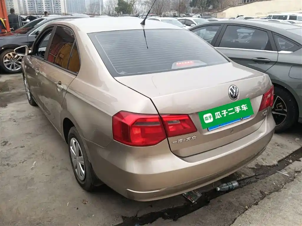 Volkswagen Jetta 2015 Value Edition 1.6L Automatic Fashion фото 23