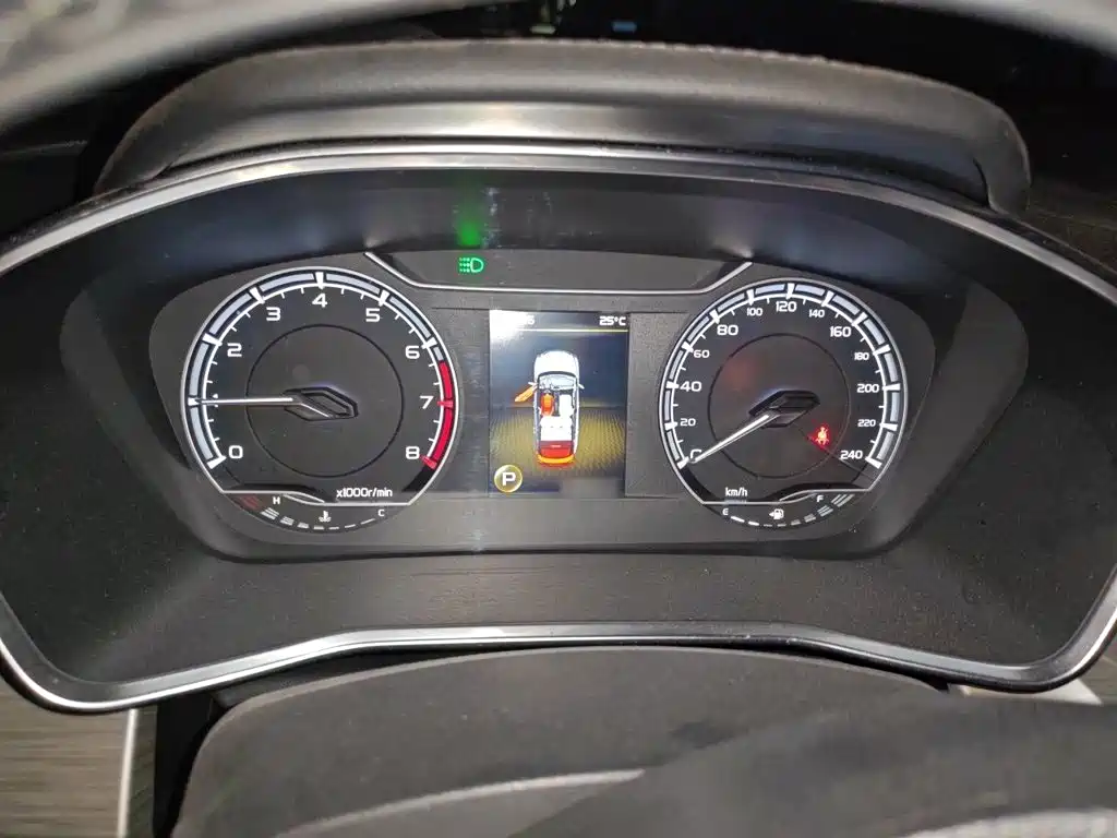 Geely Coolray 2019 2019 260T DCT Knight China V