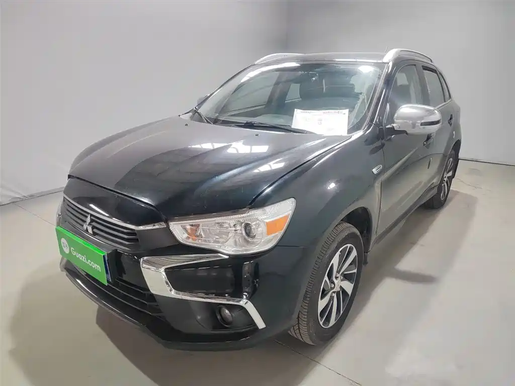 Mitsubishi ASX 2016 1.6L Manual 2WD Pioneer Edition фото 2