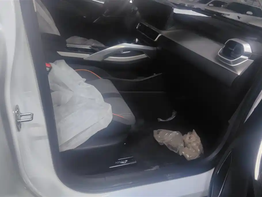 GEELY AUTOMOBILE BINYUE