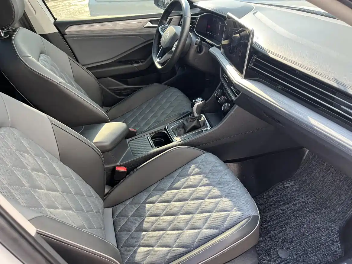 Volkswagen Sagitar 2024 300TSI DSG Surpass Edition фото 23