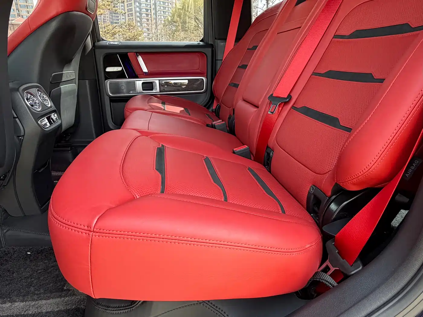 Mercedes-Benz G-Class AMG 2023 AMG G 63 фото 17