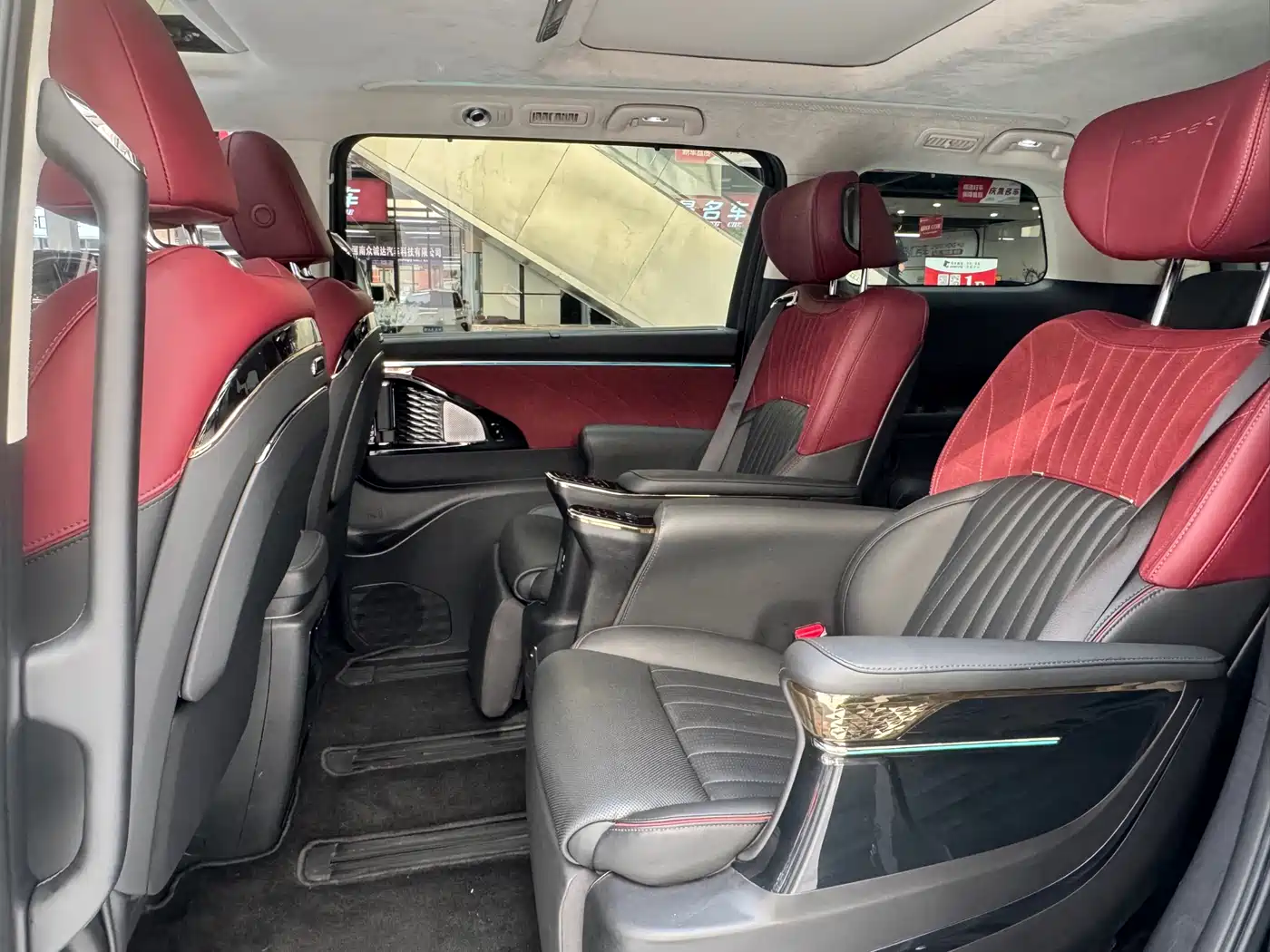 GAC Trumpchi Trumpchi E9 2024 E9 Champion Edition фото 9