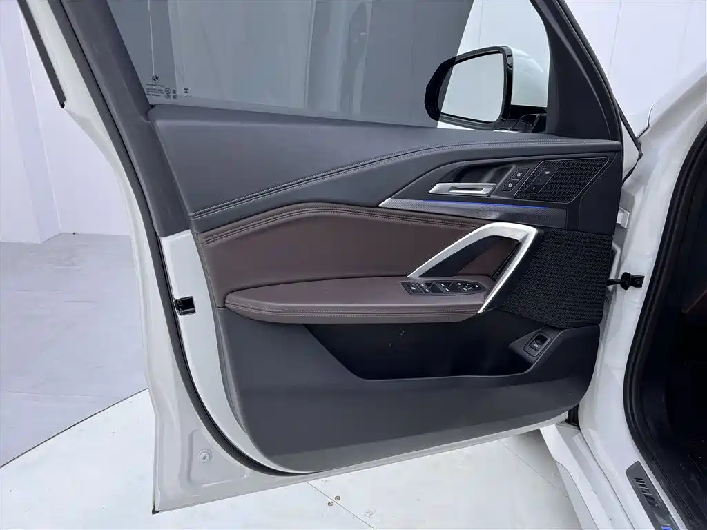 BMW X1 2024 sDrive25Li M Sport Package фото 17