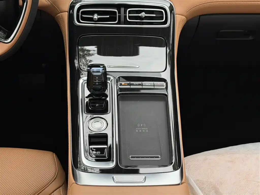 Geely Boyue L 2026 2025 Model 4th Gen 1.5TD DCT Shanhe