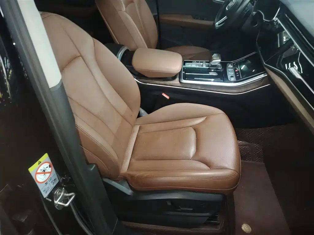 Audi Q7 2021 55 TFSI quattro S line Sport фото 25
