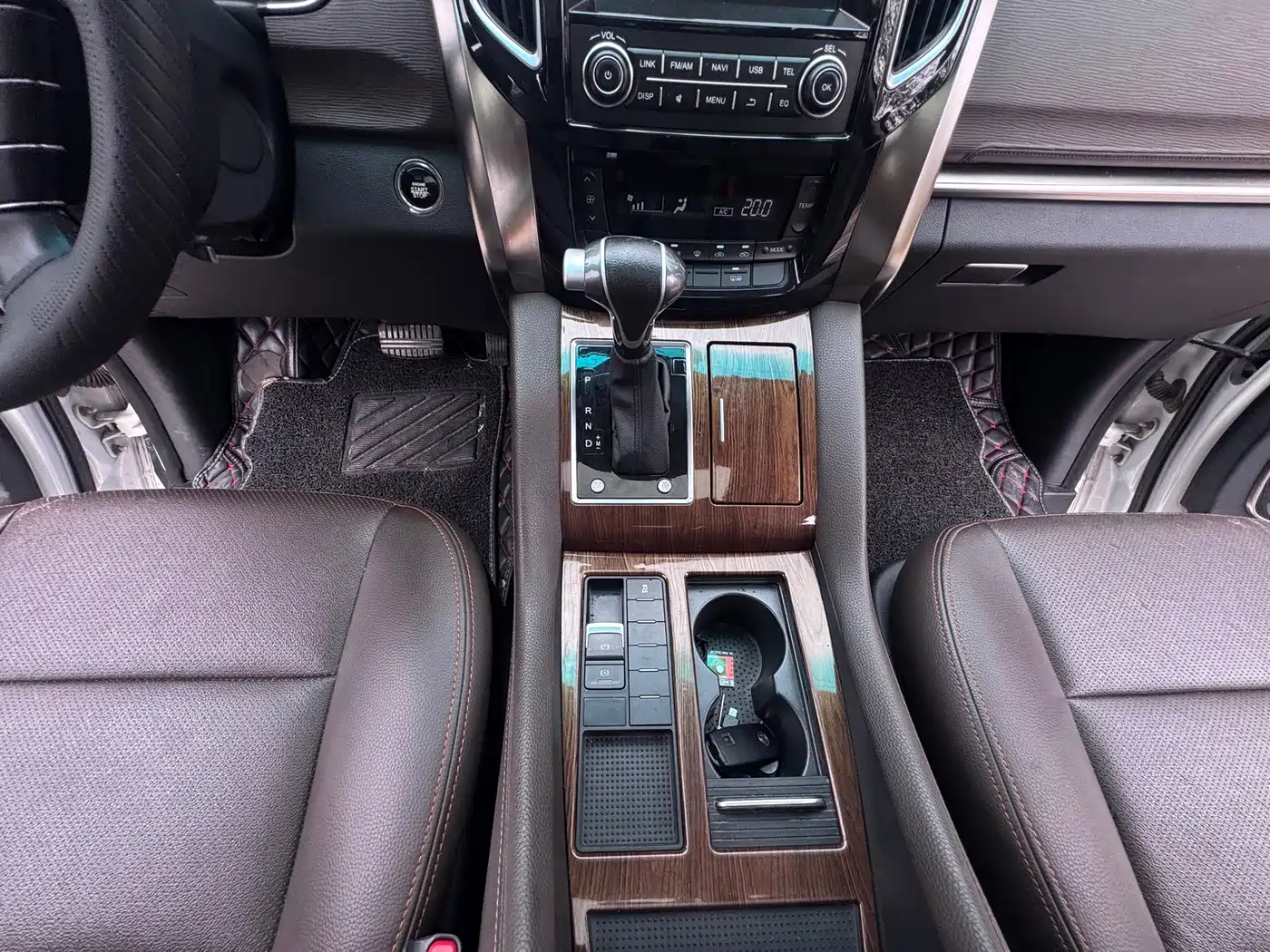Dongfeng Fengxing Fengxing CM7 2017 2018 2.0T Automatic Exclusive