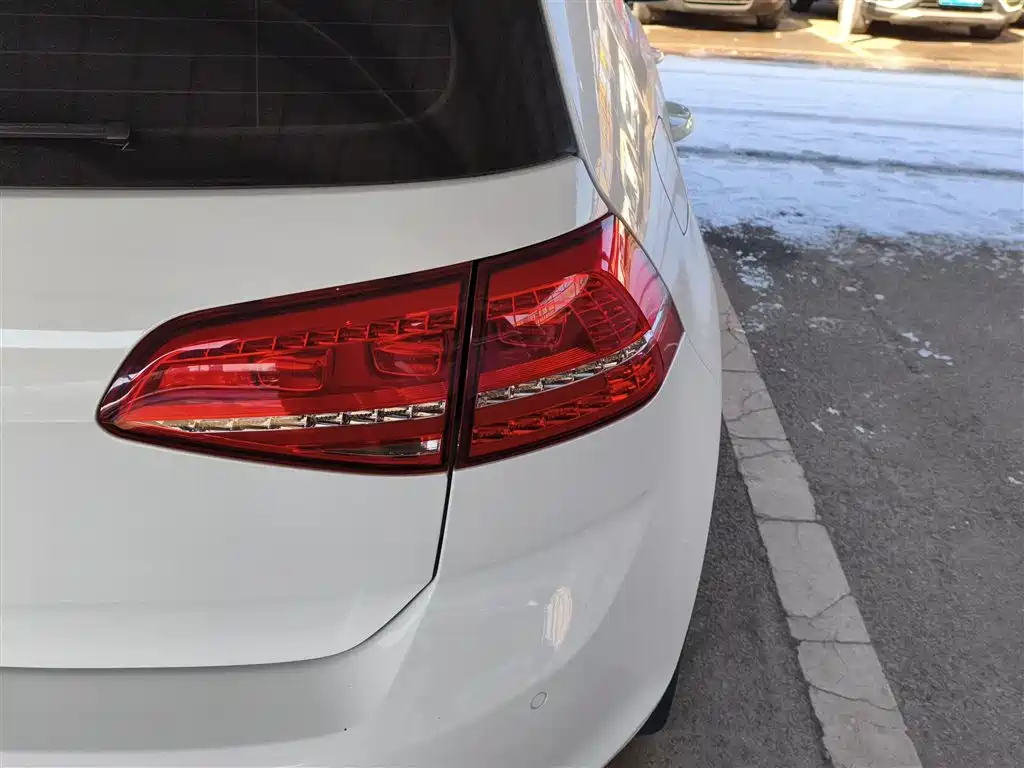 Volkswagen Golf 2015 1.4TSI Automatic Comfort фото 8