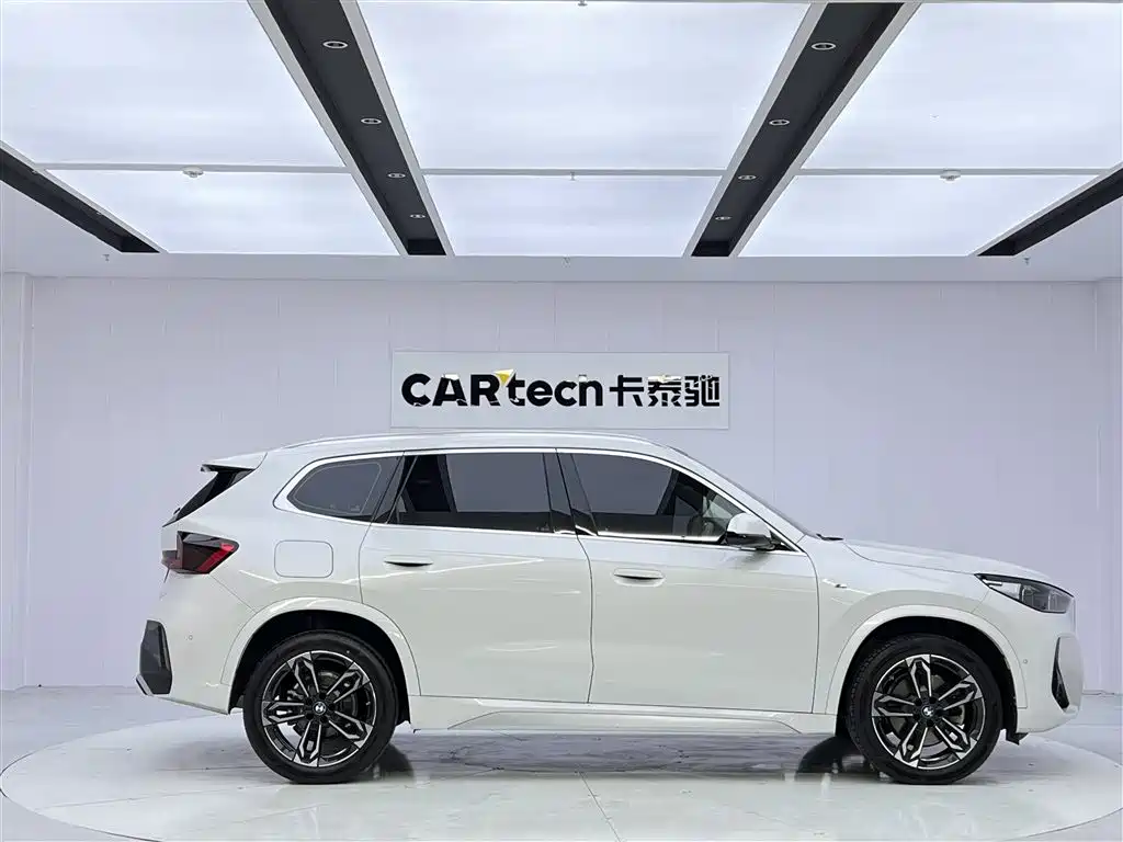 BMW X1 2024 sDrive25Li M Sport Package фото 4