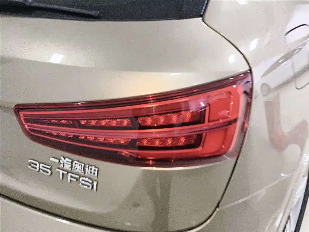 Audi Q3 2017 35 TFSI Fashion фото 8