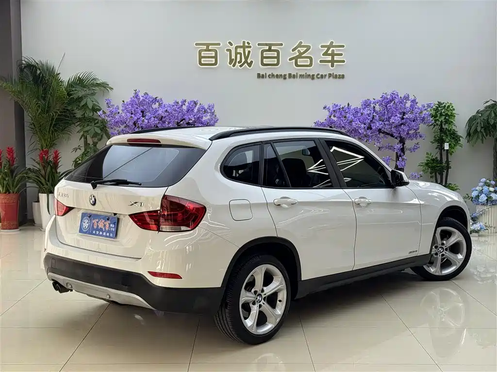 BMW X1 2015 Model sDrive18i Fashion Advanced Edition фото 6