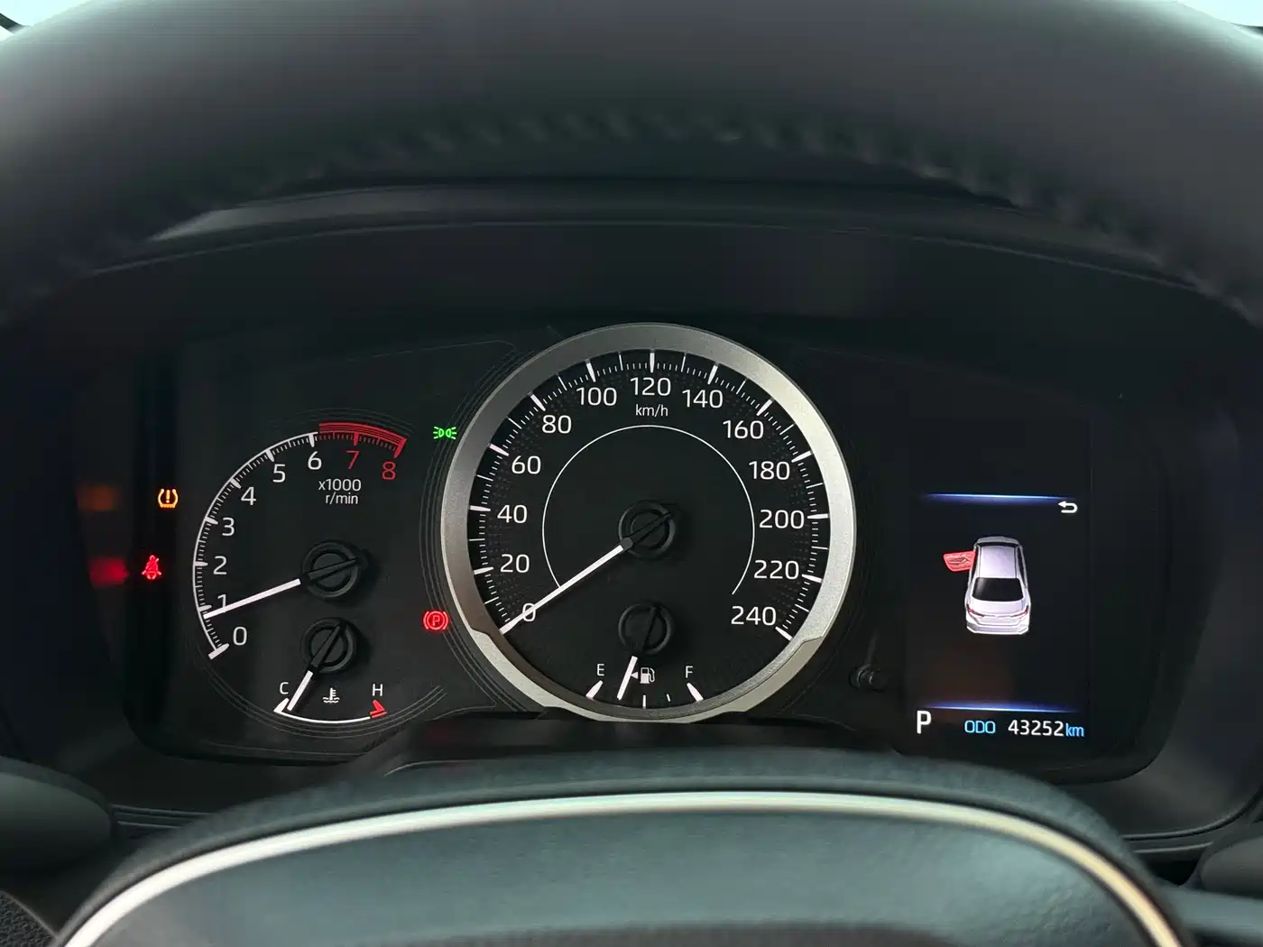 Toyota Corolla 2021 1.2T S-CVT Elite PLUS Edition фото 22