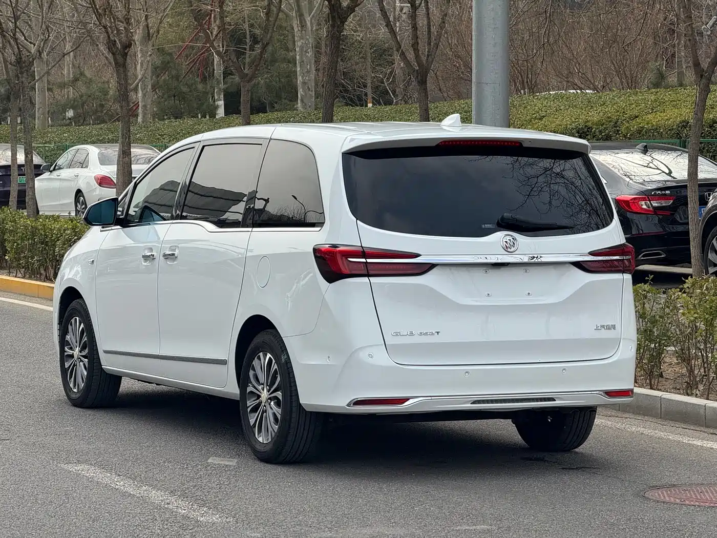 Buick GL8 2022 Land Business Class 652T Smart Prestige фото 4