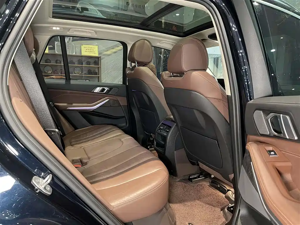BMW X5 (Import) 2020 xDrive40i M Sport Package фото 11