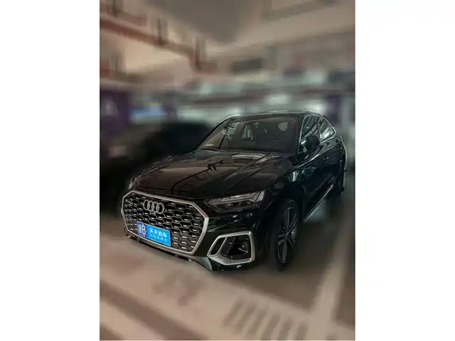 Audi Q5L Sportback 2021 45 TFSI Luxury — фото 1