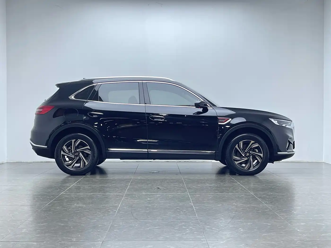 Hongqi HS5 2022 2.0T Smart Connect Premium Edition фото 9