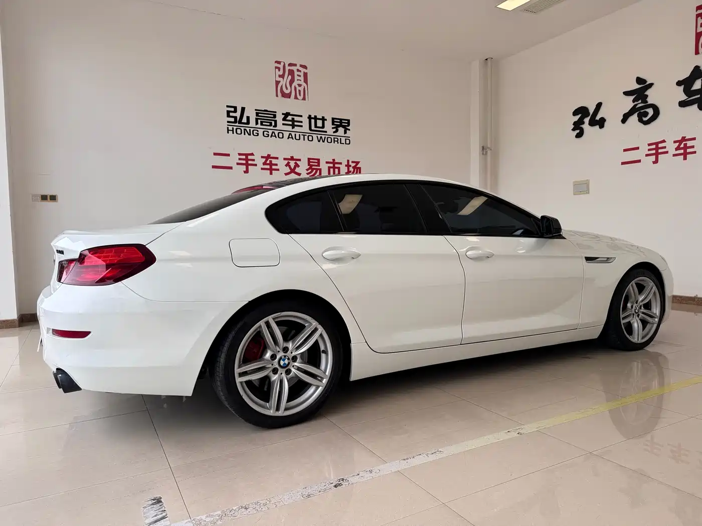 BMW 6 Series 2013 Facelift 640i Gran Coupe фото 13