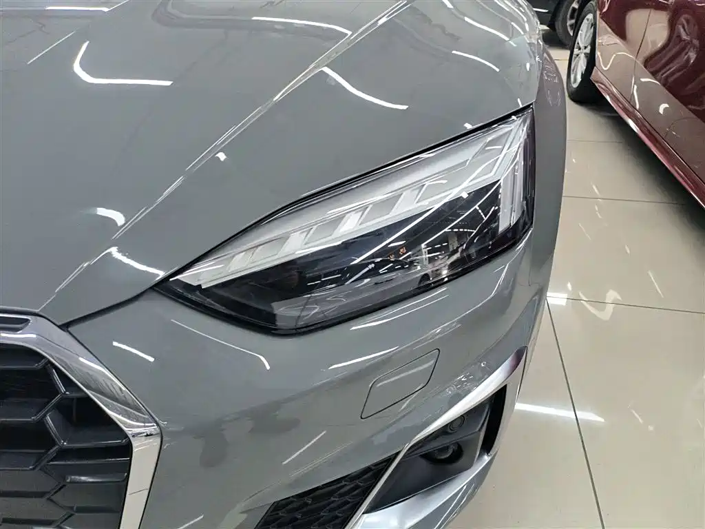 AUDI A5 (IMPORT)