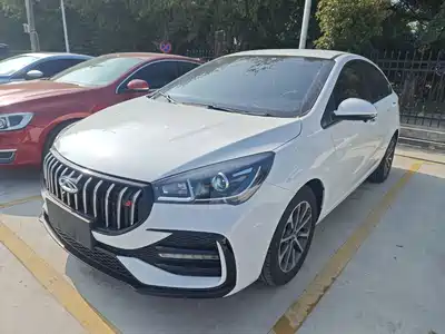 Chery Arrizo 5