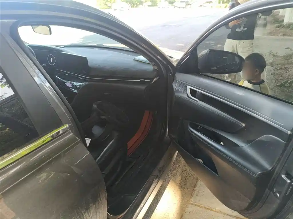 Hyundai Mistra 2021 1.8L CVT LUX Premium фото 20