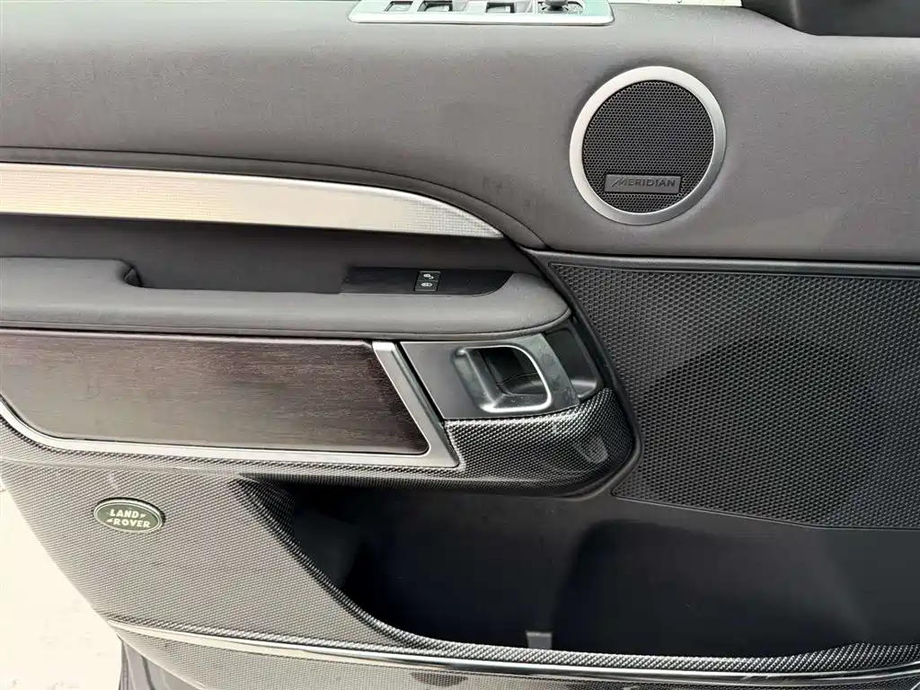 Land Rover Discovery 2020 3.0 SC V6 30th Anniversary Special Edition фото 21