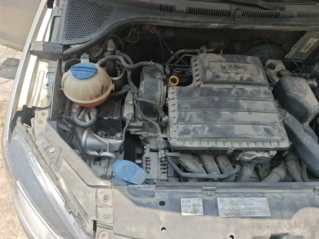 Volkswagen Jetta 2013 1.6L Automatic Comfort фото 23