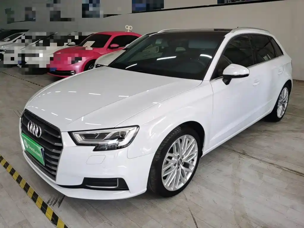 Audi A3 2020 Sportback 35 TFSI Style (China V)