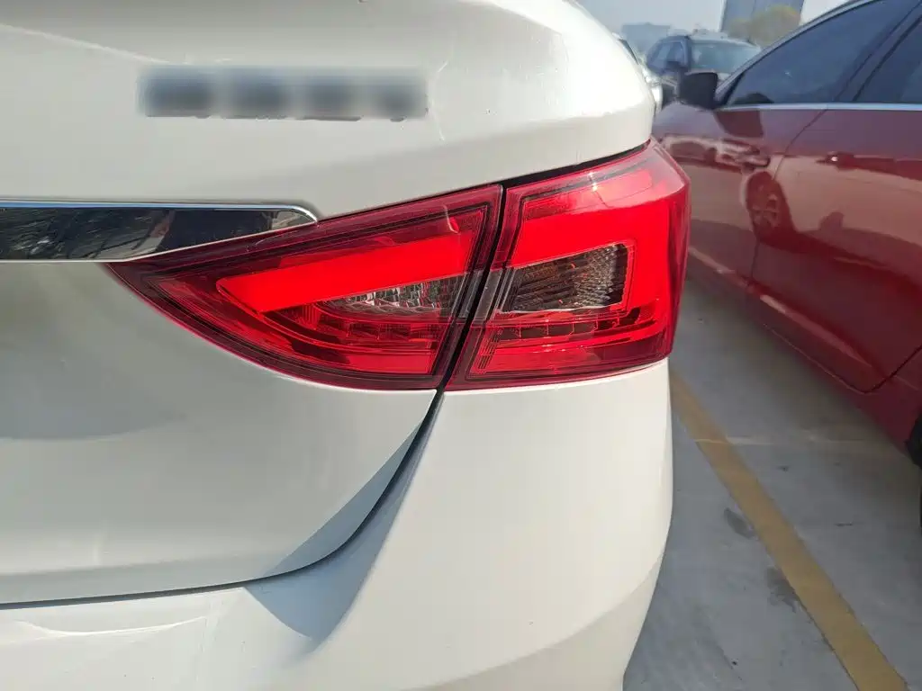 Chery Arrizo 5 2025 2025 Model Year Excellence Edition 1.5L CVT Trend