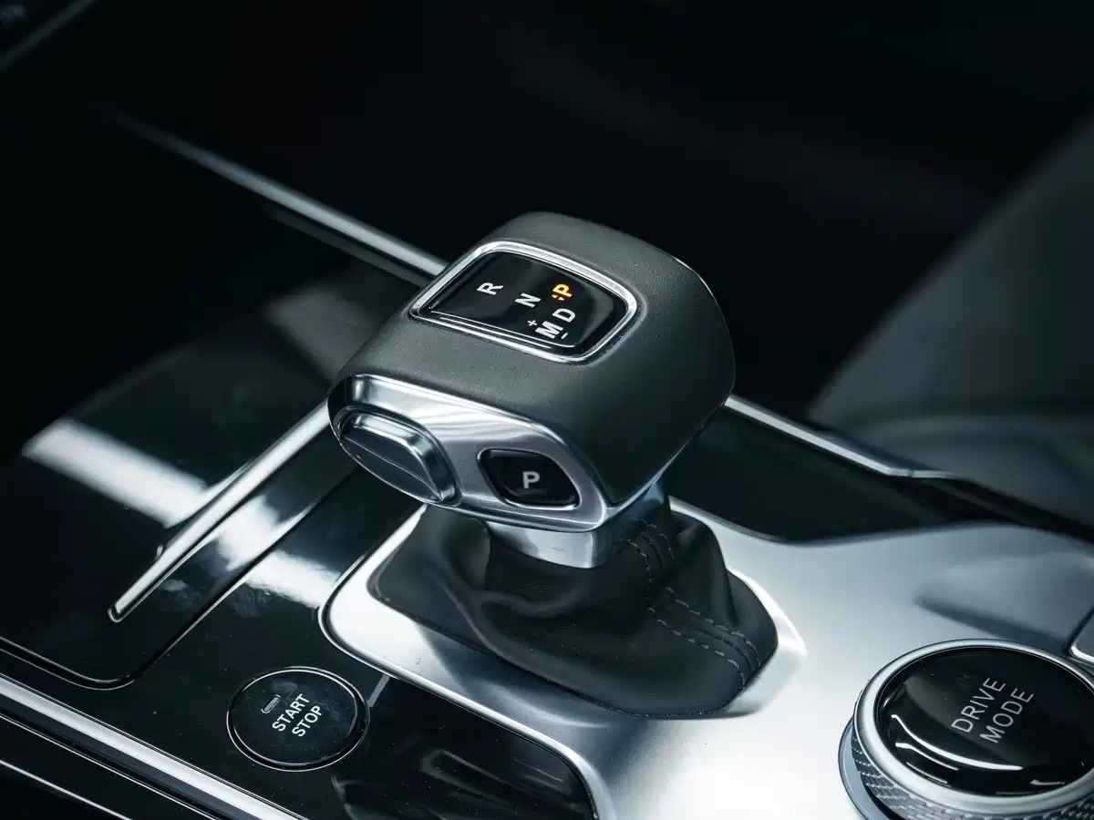 Hongqi HS5 2022 2.0T Smart Connect Premium Edition фото 17